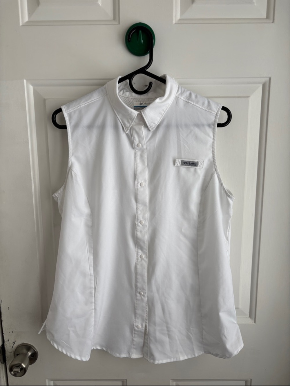 PFG Tamiami White Sleeveless Button-Front shirt Size large